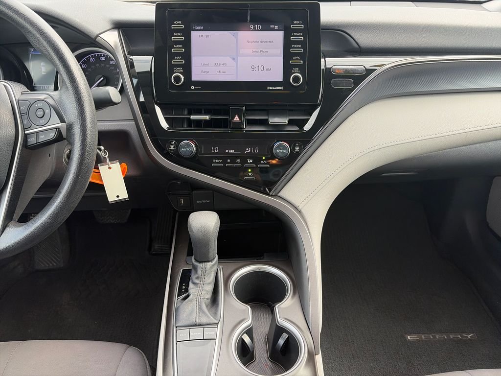 Used 2022 Silver Toyota LE image 16