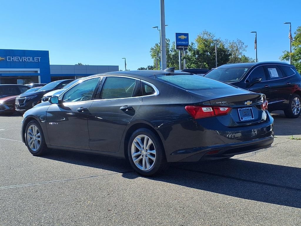 Used 2018 NIGHTFALL GRAY METALLIC Chevrolet LT image 6