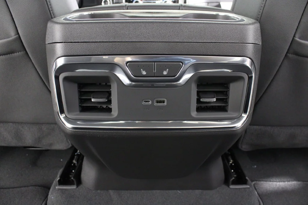 2026 GMC Sierra 1500 SLT - Photo 17