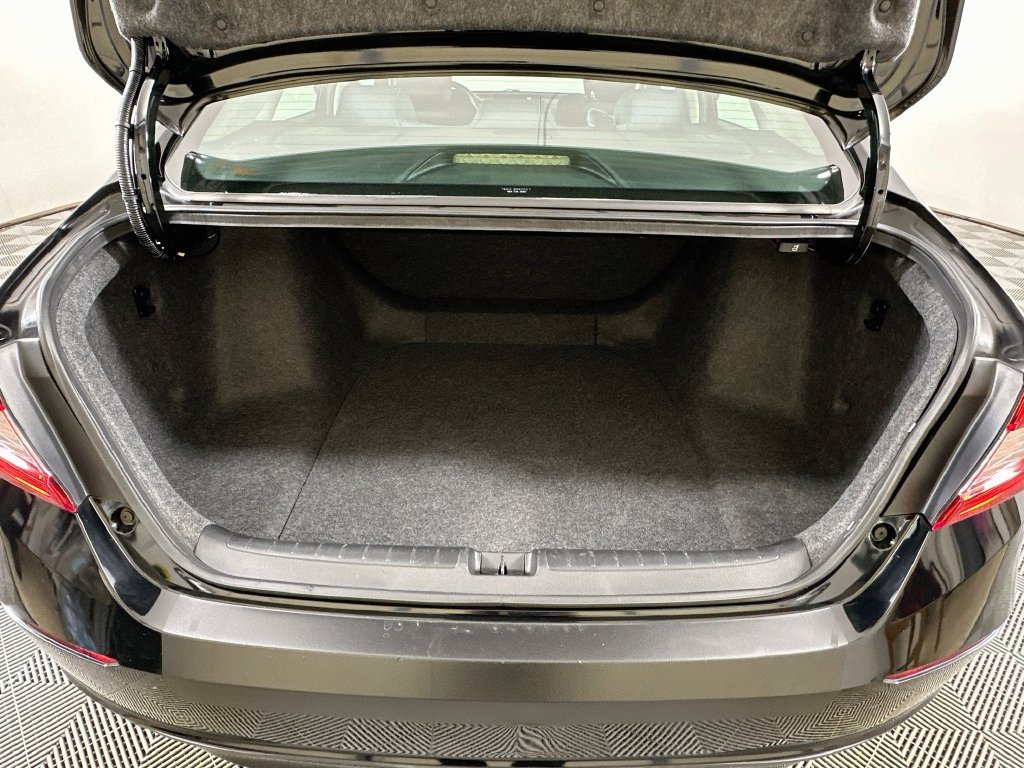 2019 Honda Accord LX - Photo 24