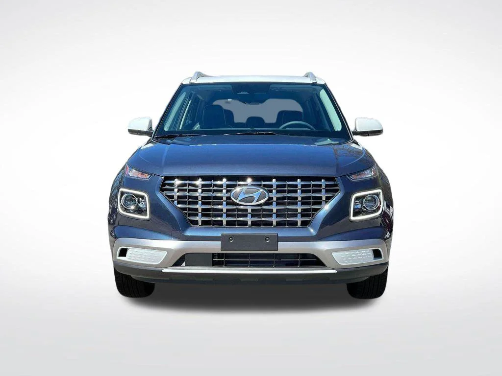 Used 2025 White Hyundai Limited image 13