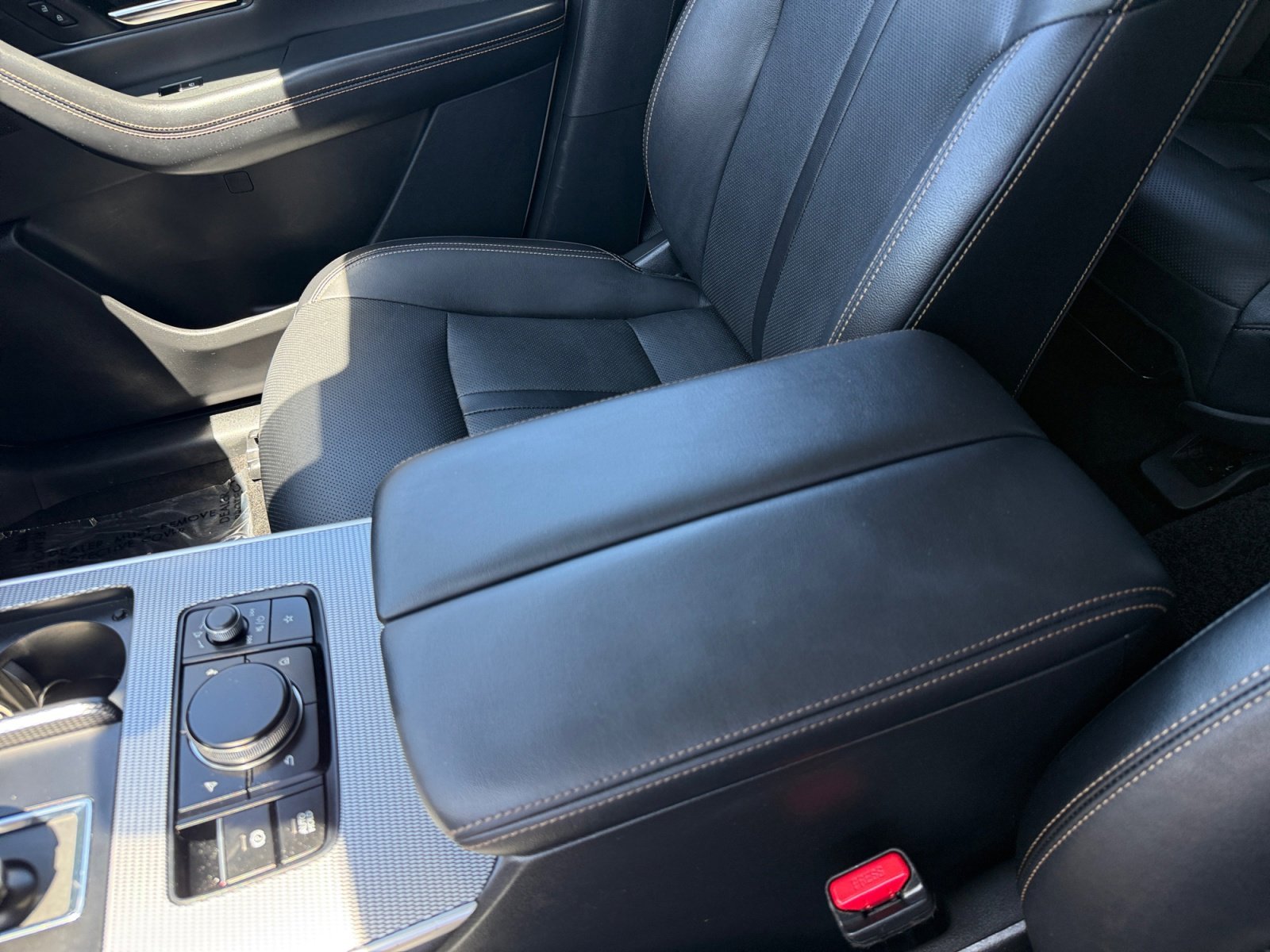 Certified Used 2024 White Mazda Premium image 14