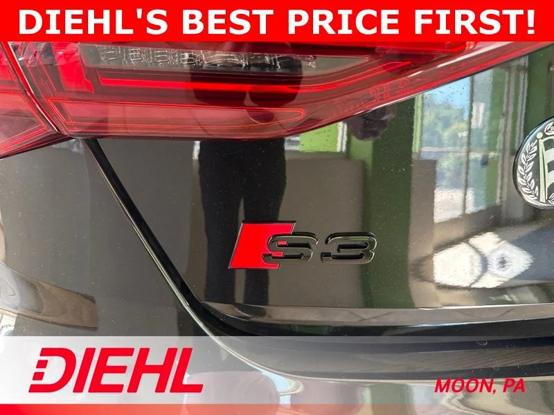 Used 2024  Audi 2.0T Prestige image 8