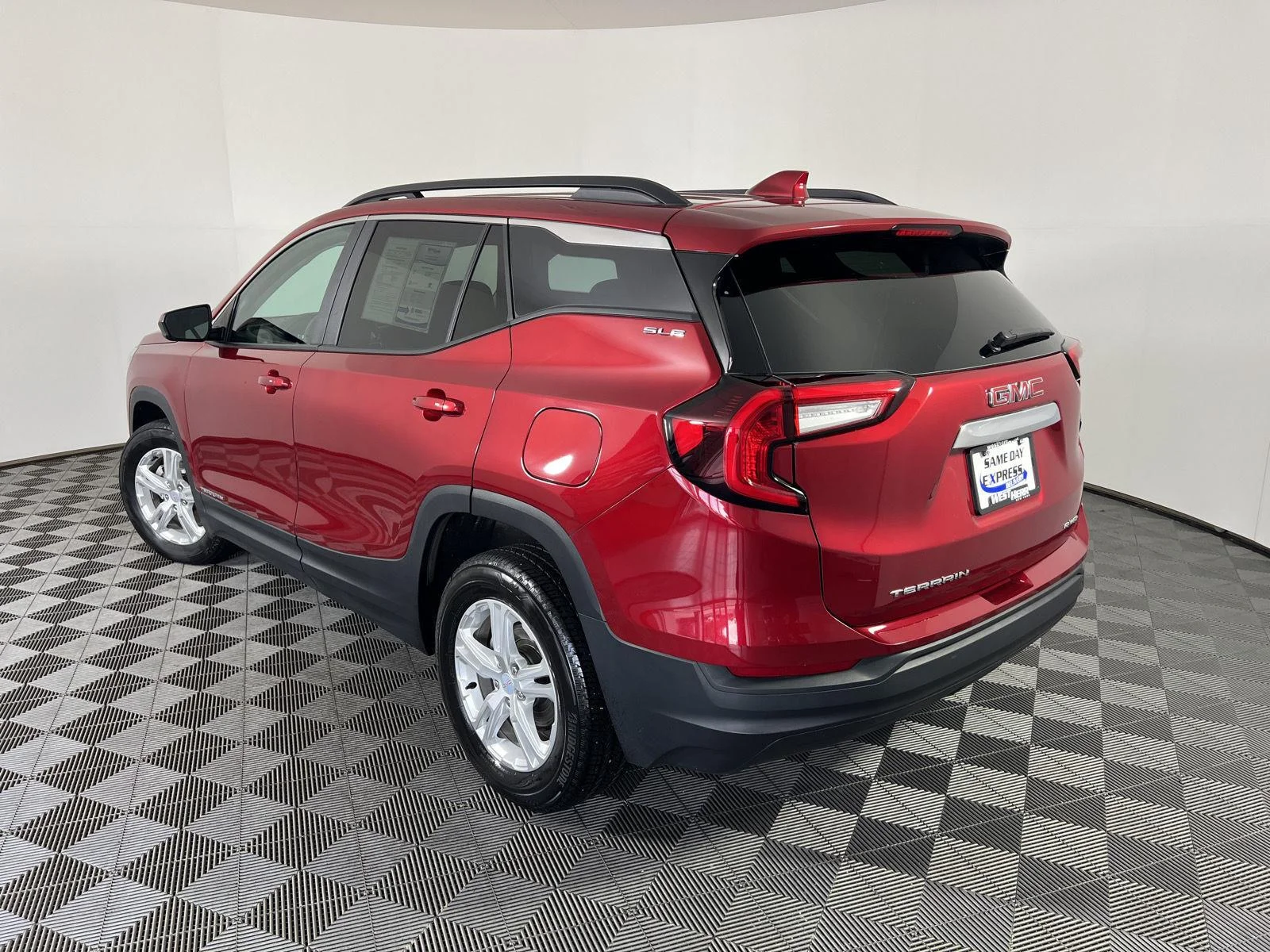 Used 2024 Rd Gmc  image 5