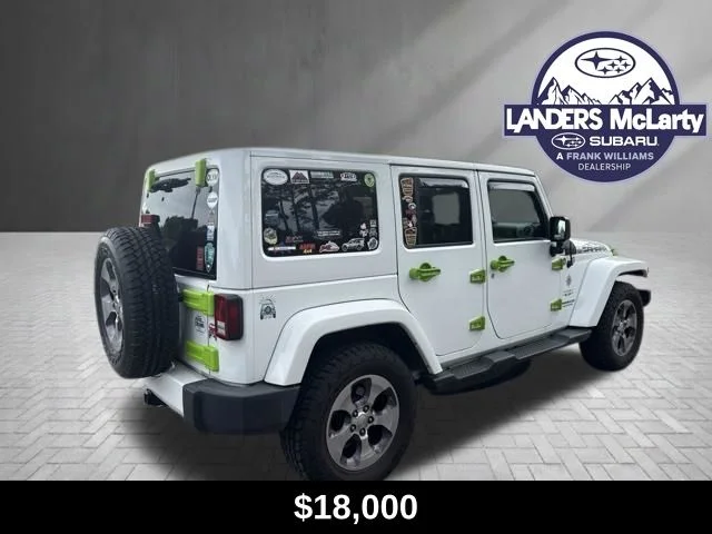 Used 2016 White Jeep Unlimited Sahara image 5