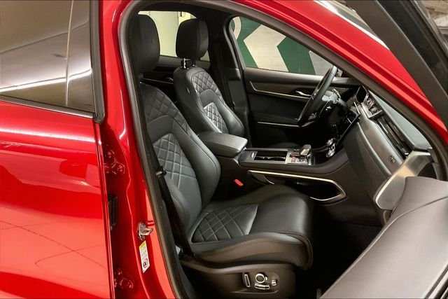 Used 2023 Red Jaguar P250 S image 6