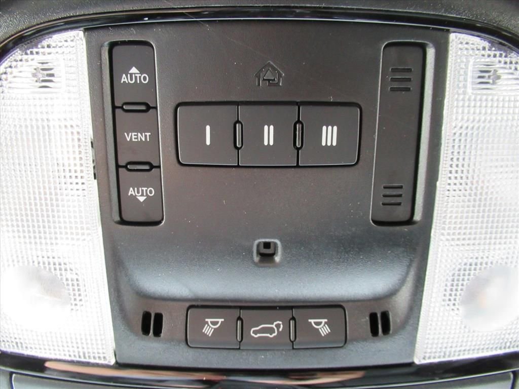 New 2026 Diamond Black Clear-Coat Exterior Paint Dodge GT Plus HEMI V8 image 29