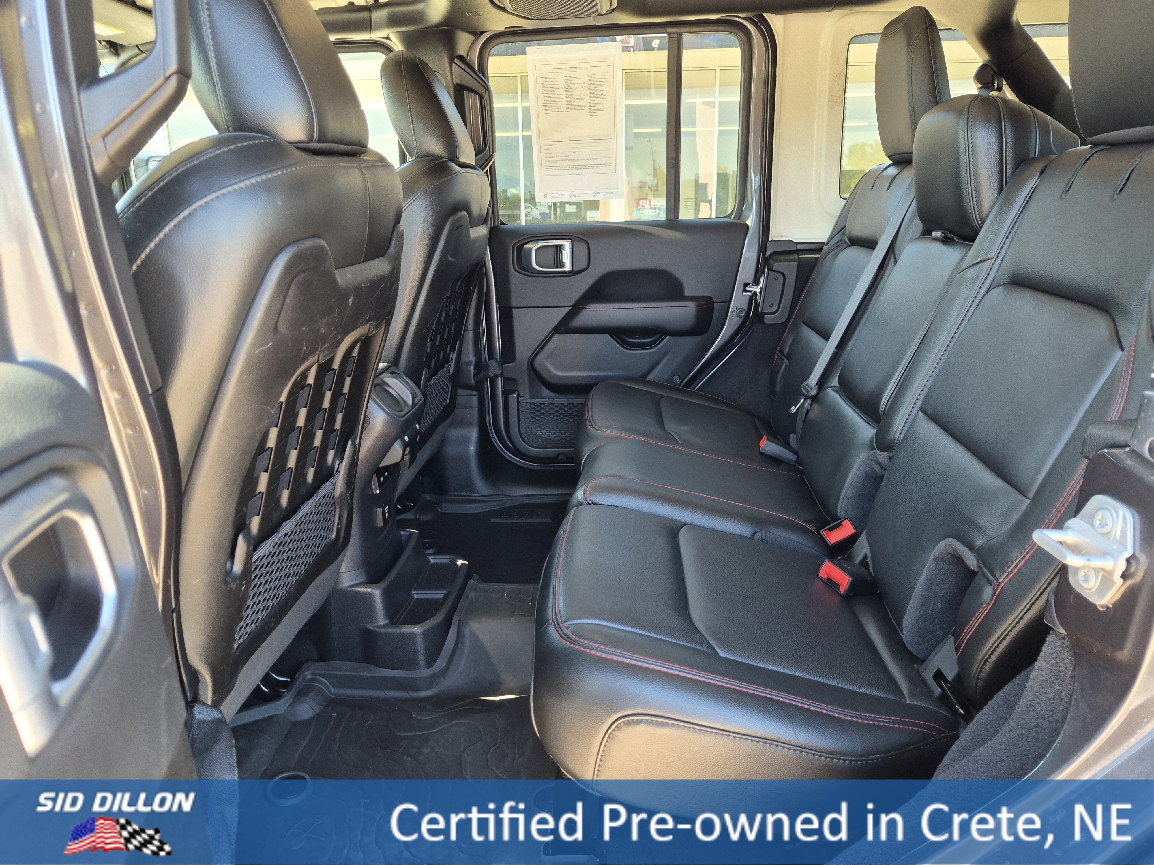 Used 2022 Granite Crystal Clearcoat Metallic Jeep Unlimited Rubicon image 5