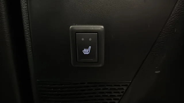 Used 2023 Brilliant Black Crystal Pearlcoat Chrysler Touring L image 37