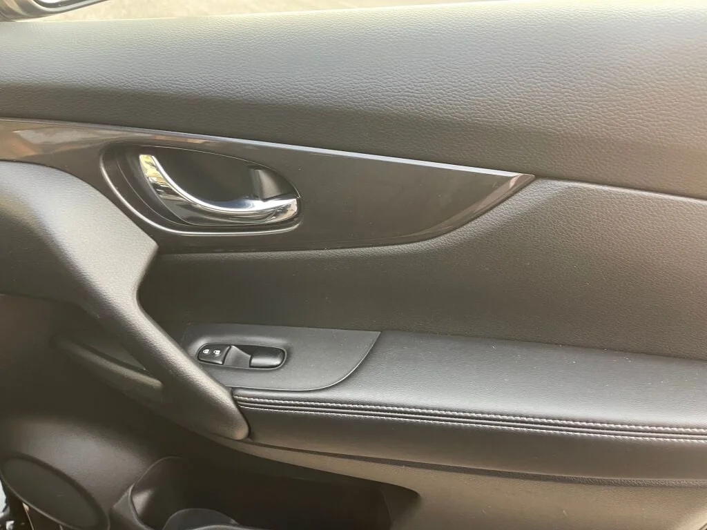 Certified Used 2020 Magnetic Black Pearl Nissan SV image 32