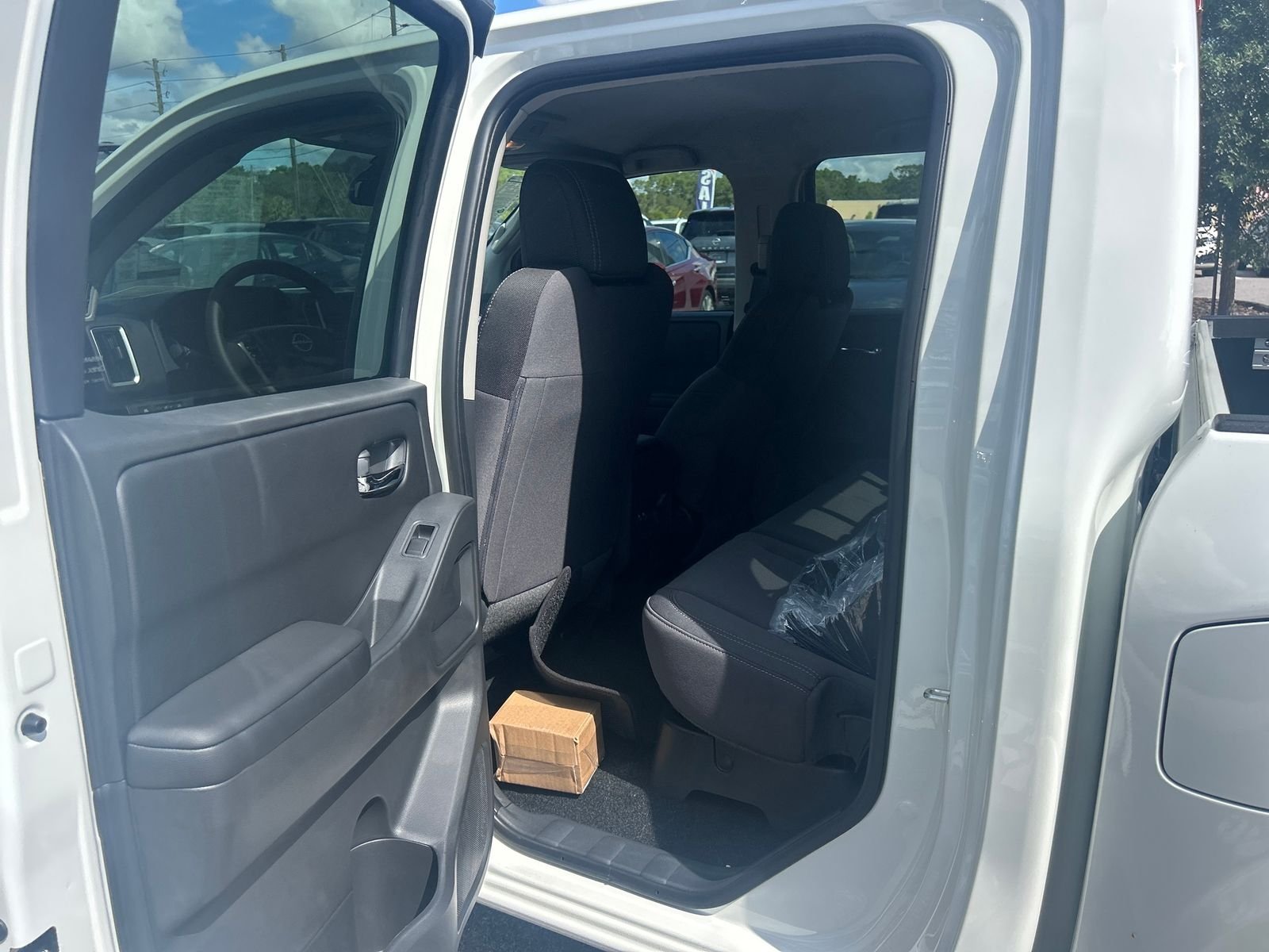 New 2026 Nissan Frontier SV 4D Crew Cab