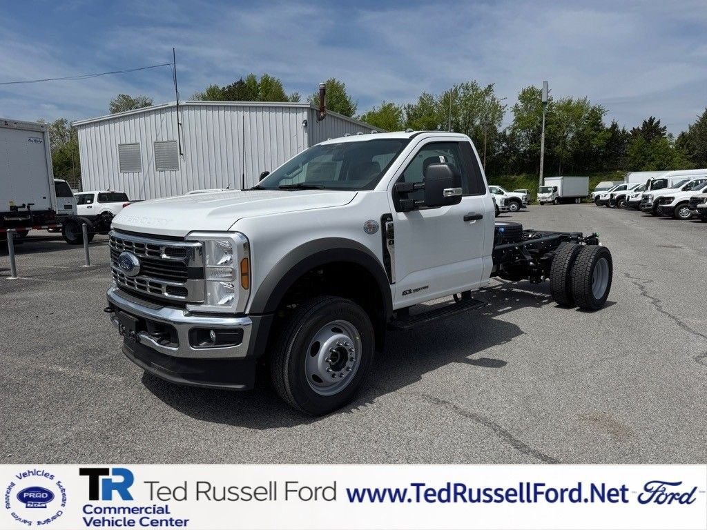 2025 Ford F-550 XL 4x4 Regular Cab 169-In DRW's photo
