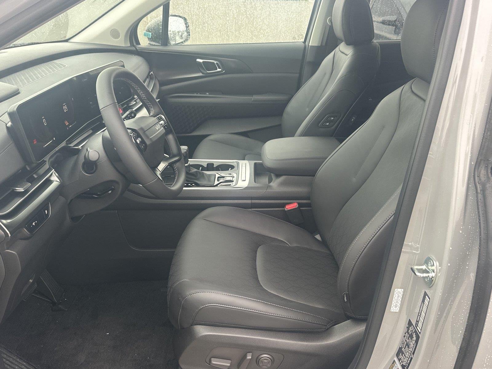 New 2027 Ceramic Silver Kia EX image 8