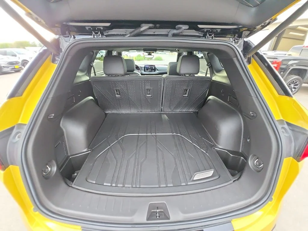 Used 2023 Nitro Yellow Metallic Chevrolet RS image 23