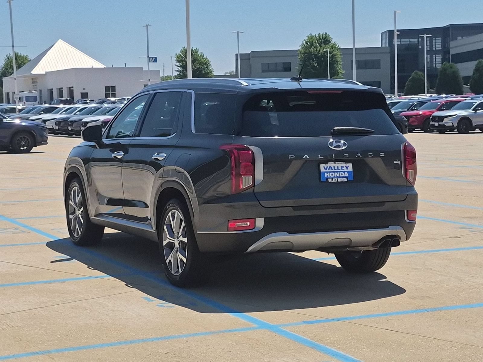 Used 2020 Rainforest Hyundai SEL AWD image 8