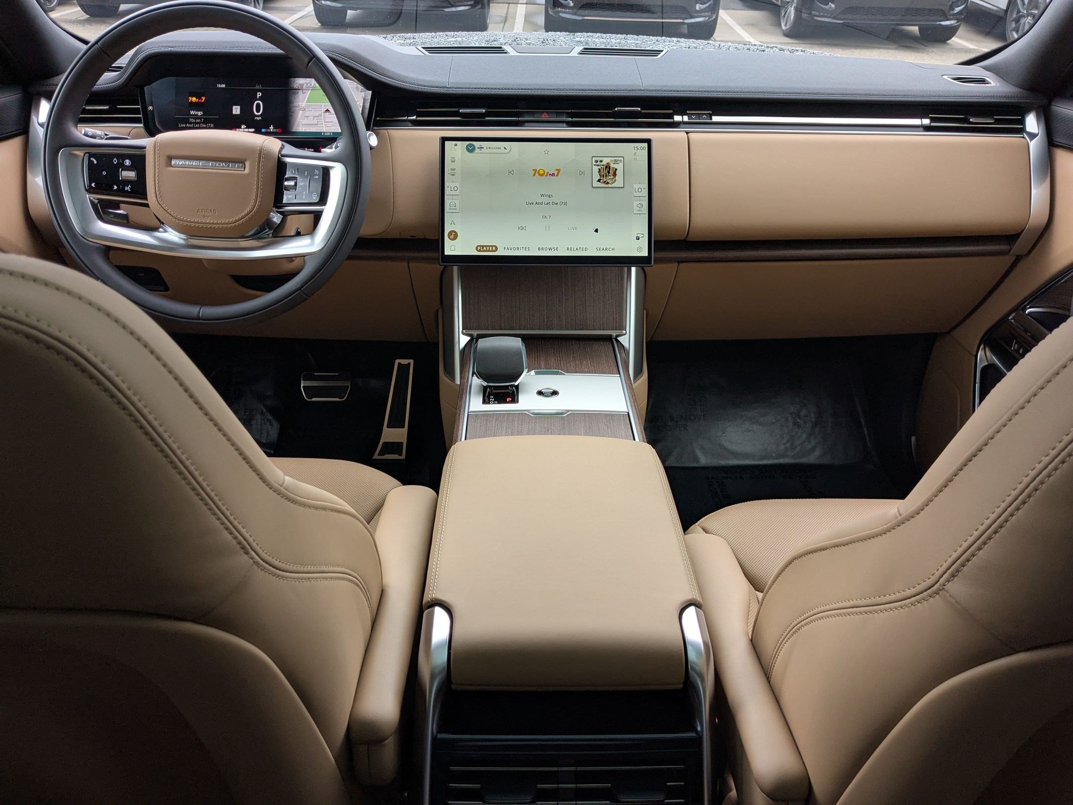 New 2026 Santorini Black Land Rover P530 SE image 27