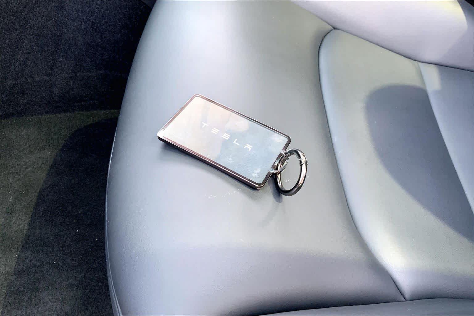 Used 2023 Deep Blue Metallic Tesla  image 12