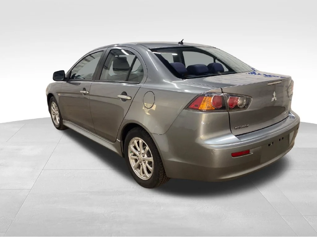 2014 Mitsubishi Lancer ES