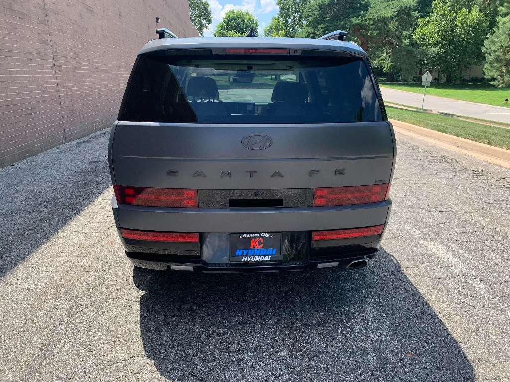 Used 2025 Ecotronic Gray Matte Hyundai Calligraphy image 5