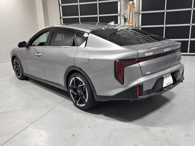 Used 2025 Gray Kia GT-Line image 8