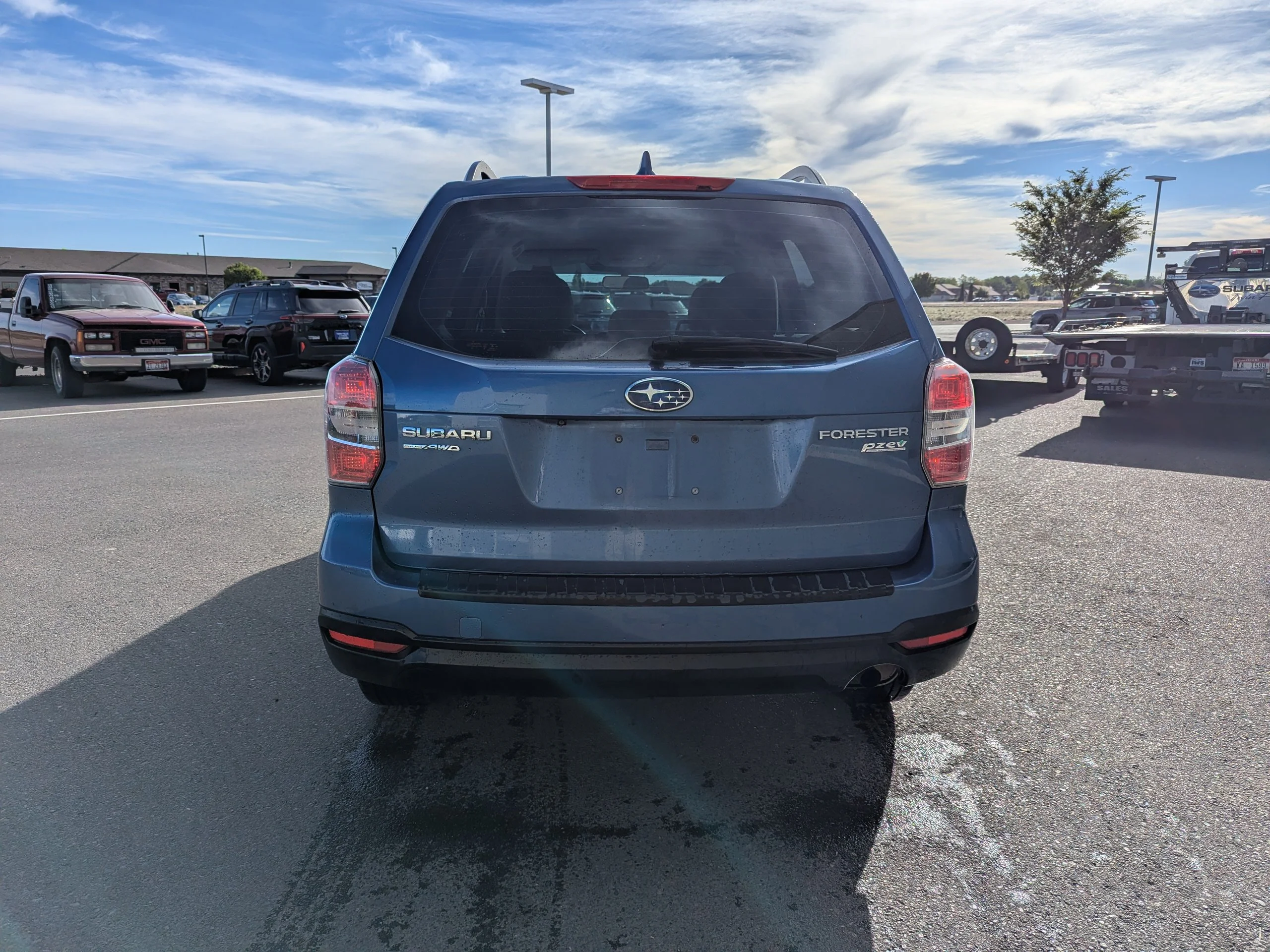 Used 2016 Quartz Blue Pearl Subaru 2.5i image 6