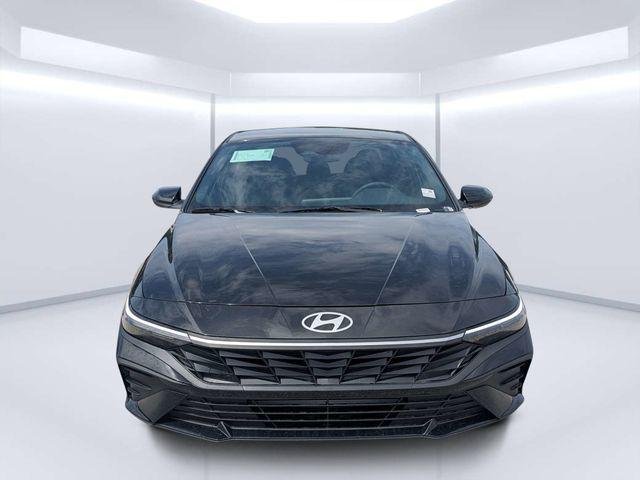 New 2026 Black Hyundai SEL Sport image 8