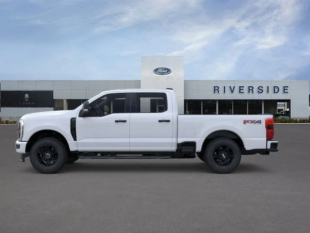 New 2026 Oxford White Ford F-250® XL image 3