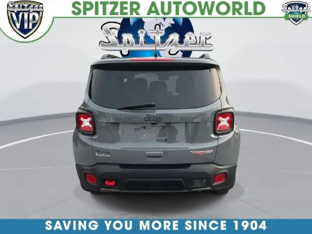 Used 2021 Gray Jeep Trailhawk image 9