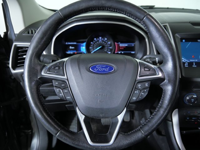 Used 2016 Gray Ford SEL image 29