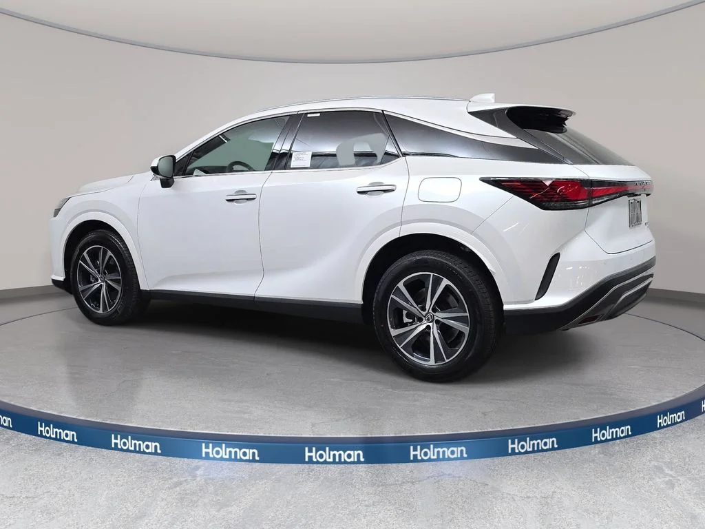 New 2026 Eminent White Pearl Lexus PREMIUM image 7