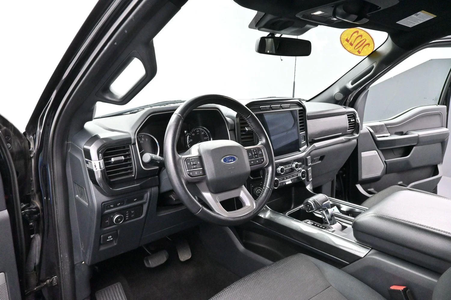 Used 2022 Agate Black Ford XLT image 17