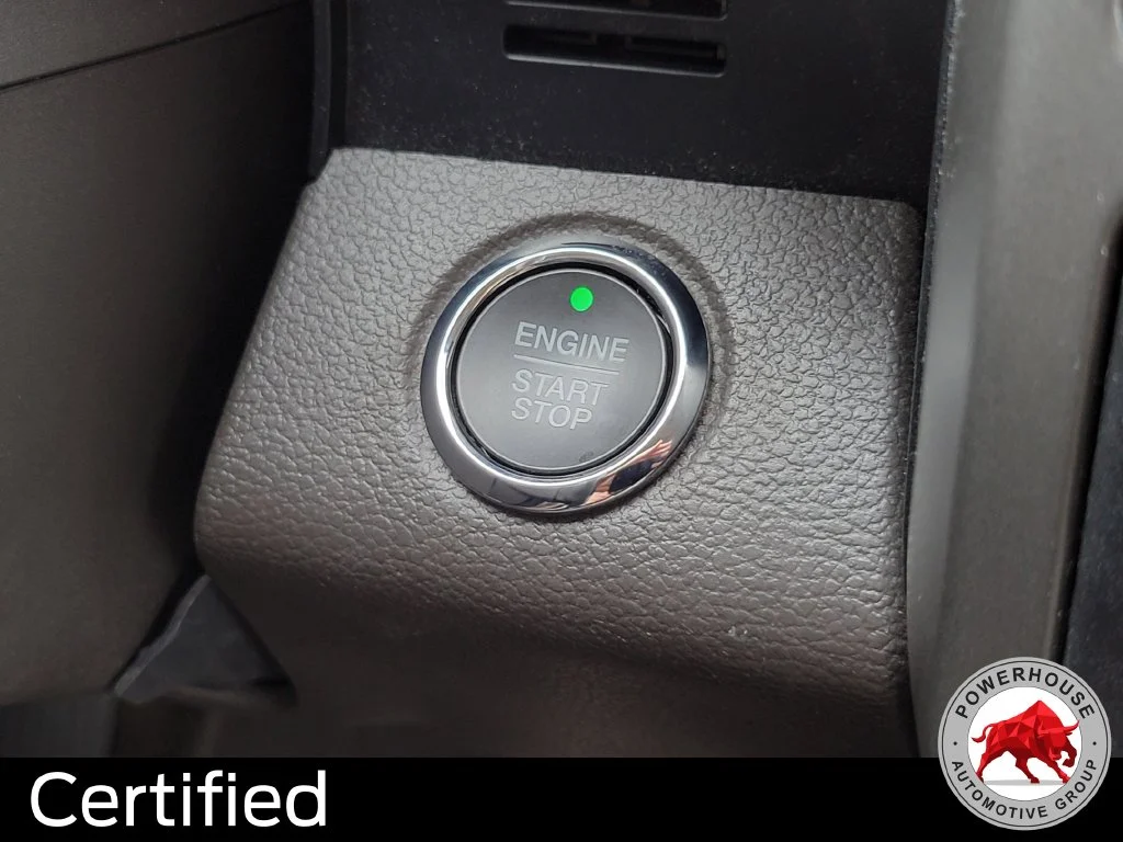 Used 2020 White Ford XLT image 36