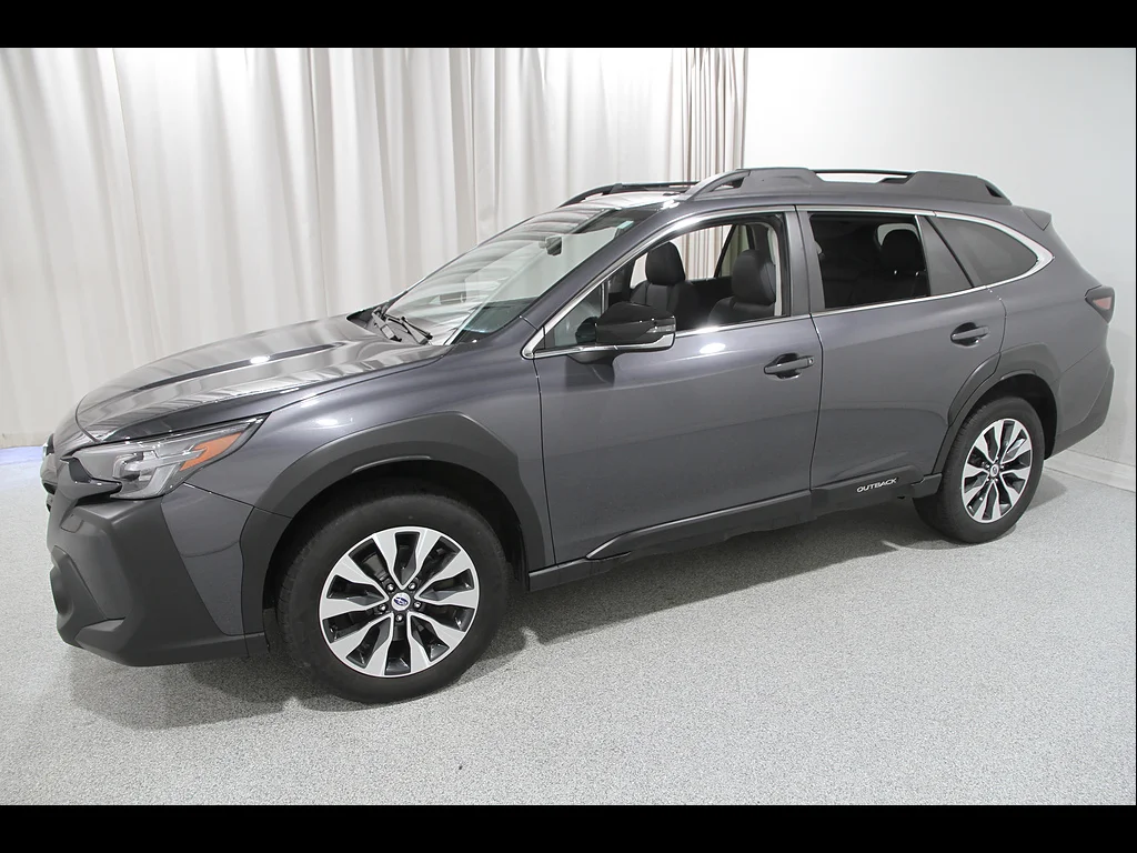 Used 2024 Magnetite Gray Metallic Subaru Limited image 3
