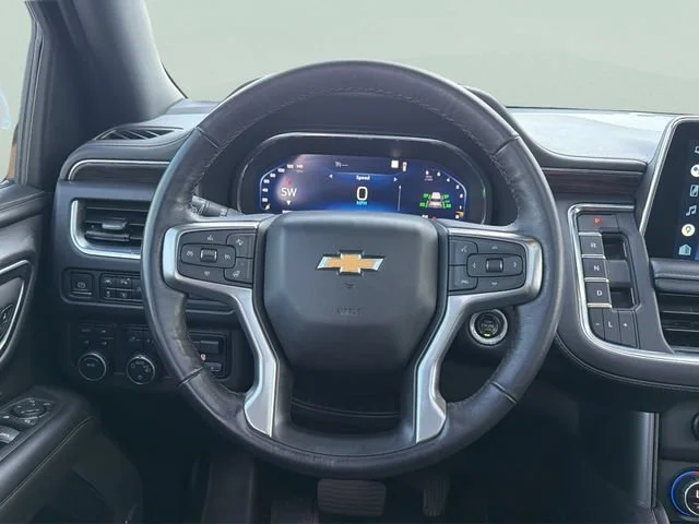 Used 2022 Summit White Chevrolet LT image 8