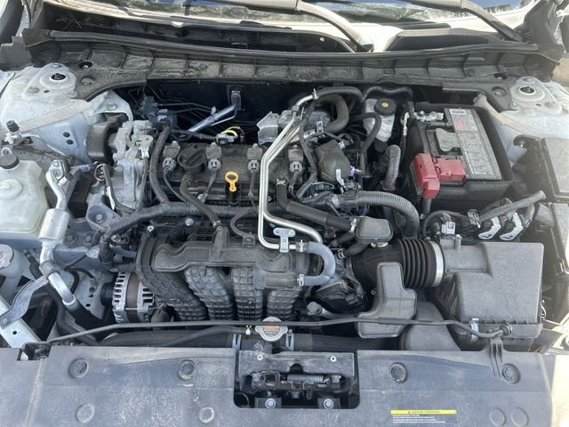 Used 2023 White Nissan 2.5 SV image 20