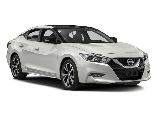 Used 2016 Pearl White Nissan 3.5 Platinum image 9