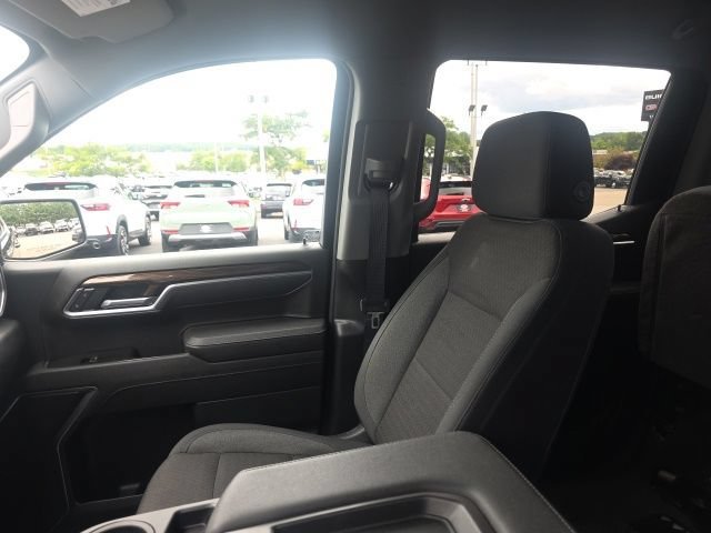 Used 2026 Black Chevrolet RST image 22