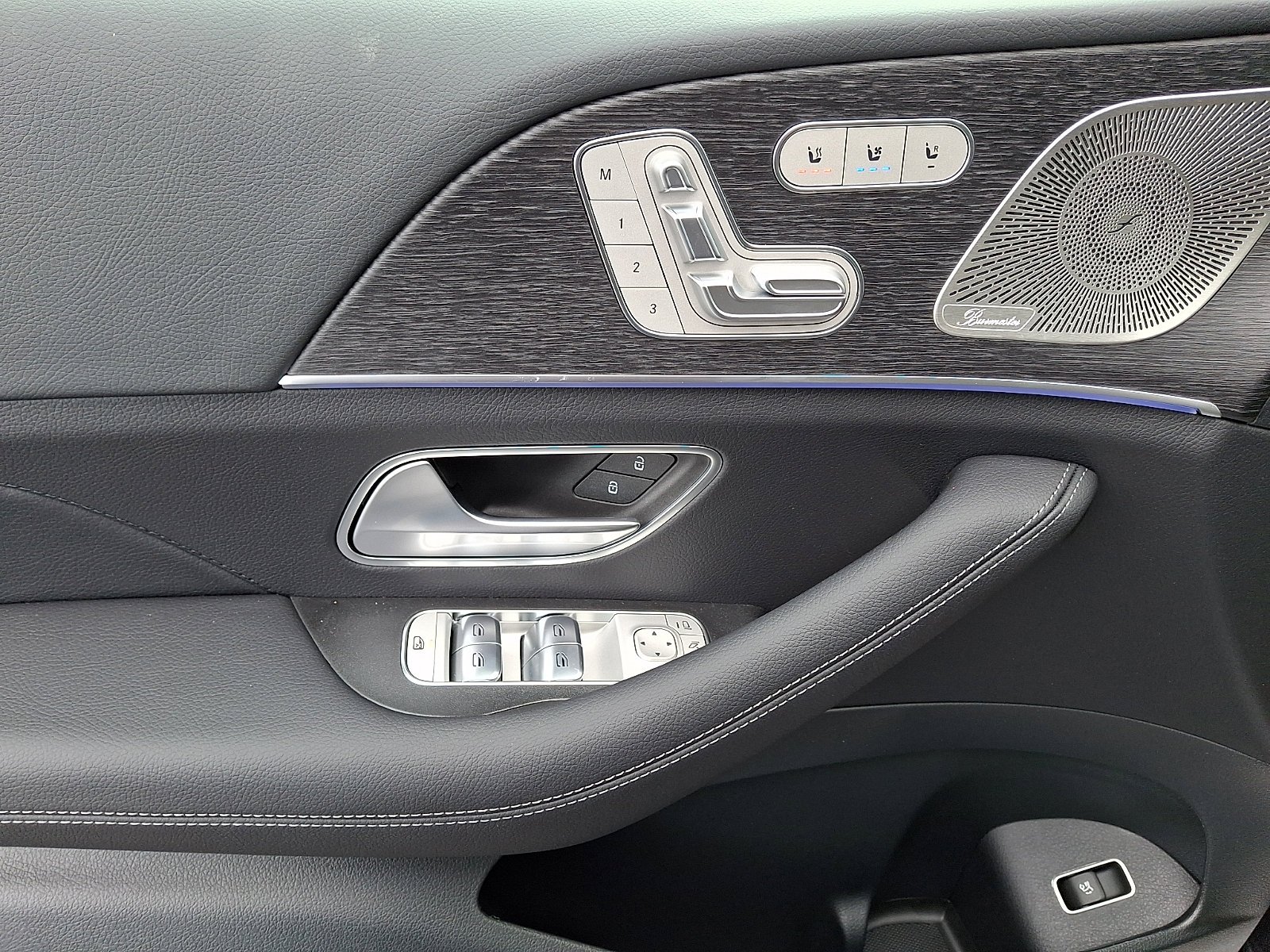 New 2026 Selenite Grey Metallic Mercedes-Benz GLE 450 image 33