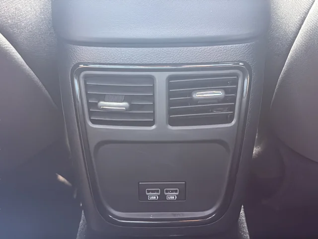 Used 2023 Black Dodge SXT image 13