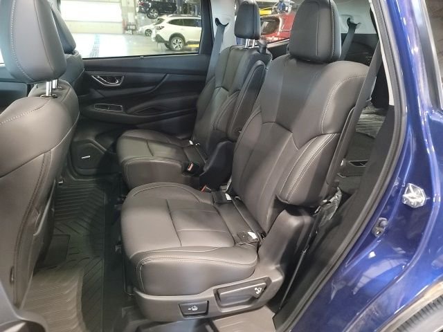 Used 2026 Sapphire Blue Pearl Subaru Limited image 10