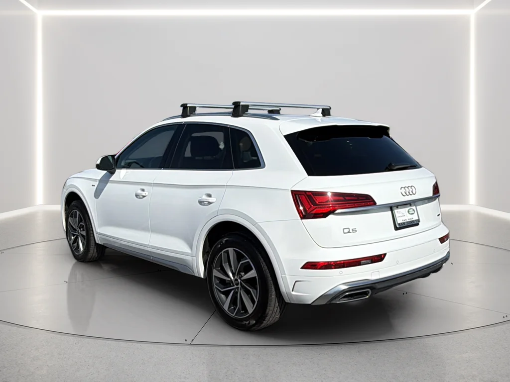 Used 2024  Audi 45 S line Premium image 5