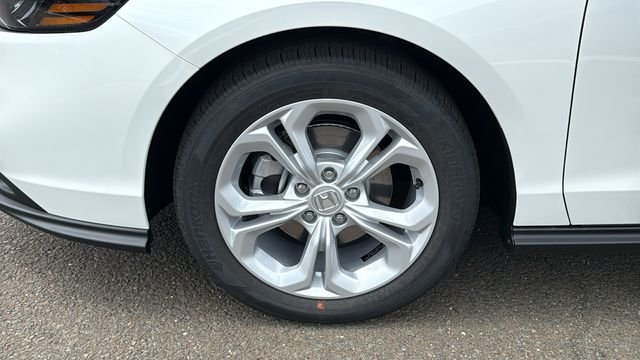 New 2026 Platinum White Pearl Honda LX image 8