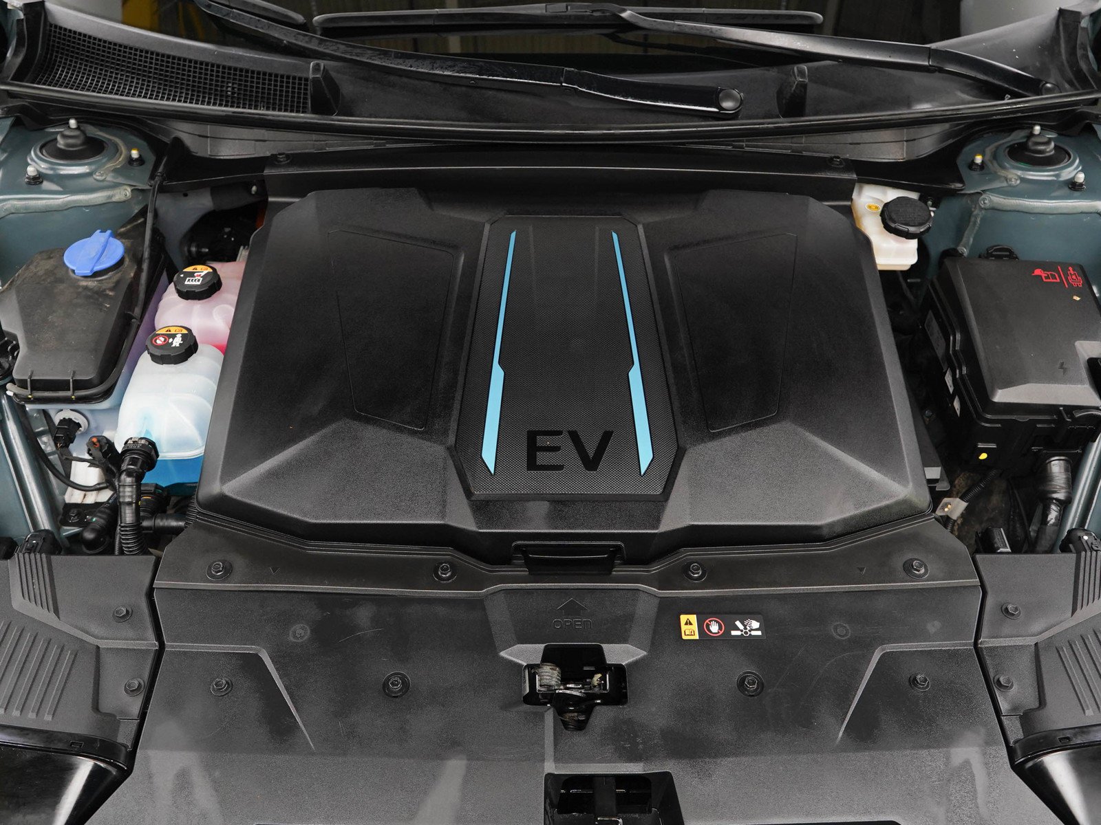 2024 Hyundai IONIQ 5 SEL - Photo 32