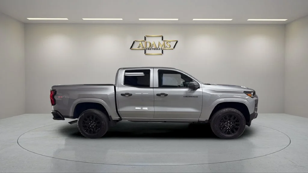 2026 Chevrolet Colorado Work Truck - Photo 8