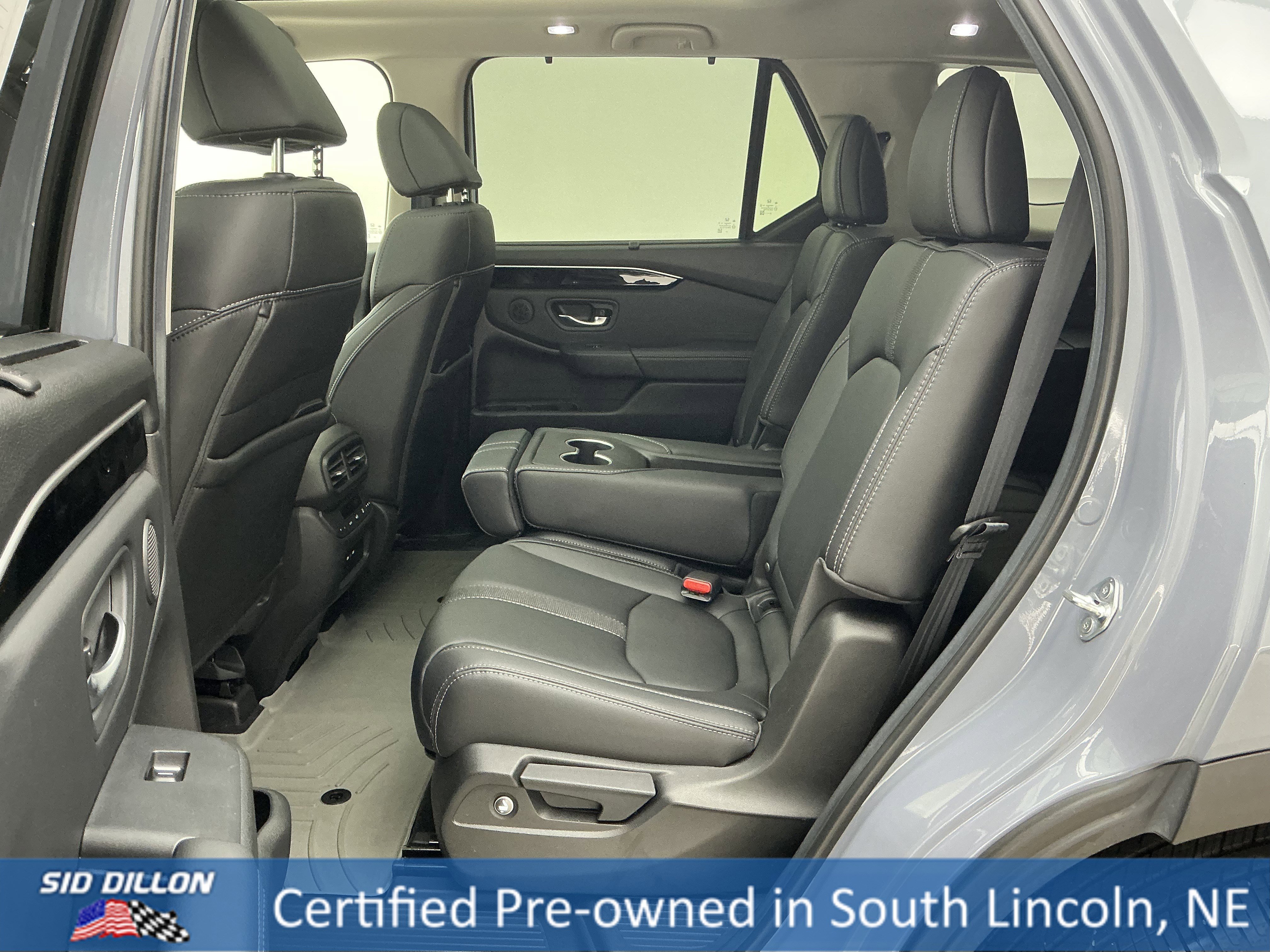 Used 2025 Green Honda Touring image 19