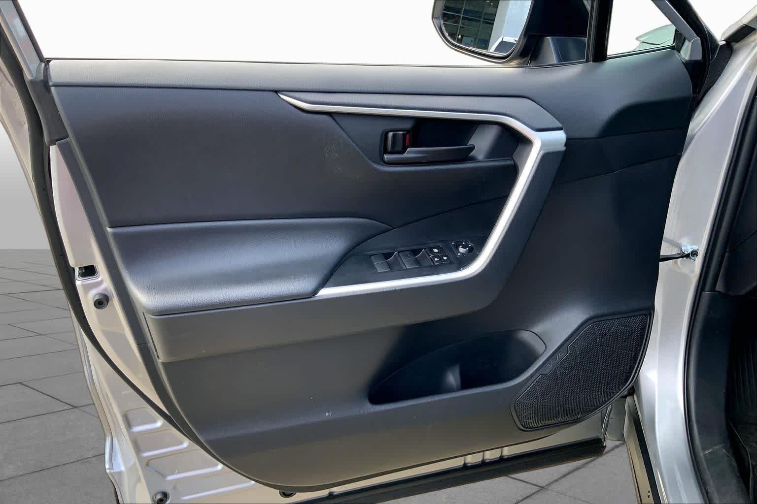 Used 2024 Silver Sky Metallic Toyota LE image 22