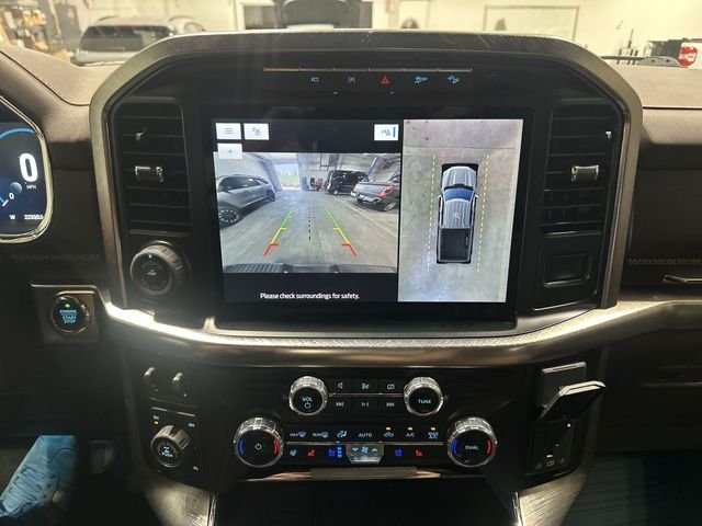 Used 2022 White Metallic Ford King Ranch image 29