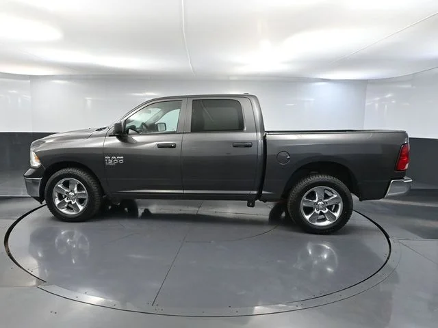 Used 2019 Gray Ram Tradesman image 7