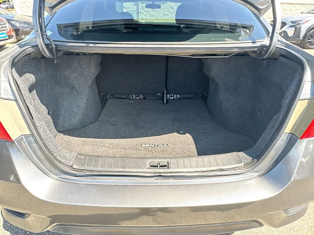 Used 2018 Gray Nissan S image 28