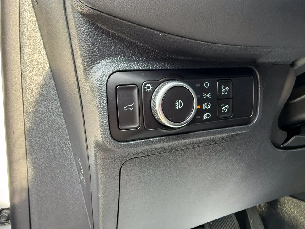 2026 Ford Explorer ST-Line - Photo 19